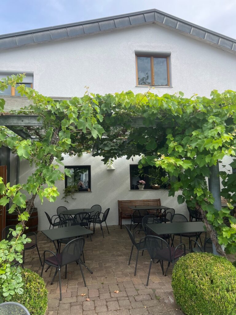 Gutsschänke Waldstüble im Bio-Weingut Forsthof